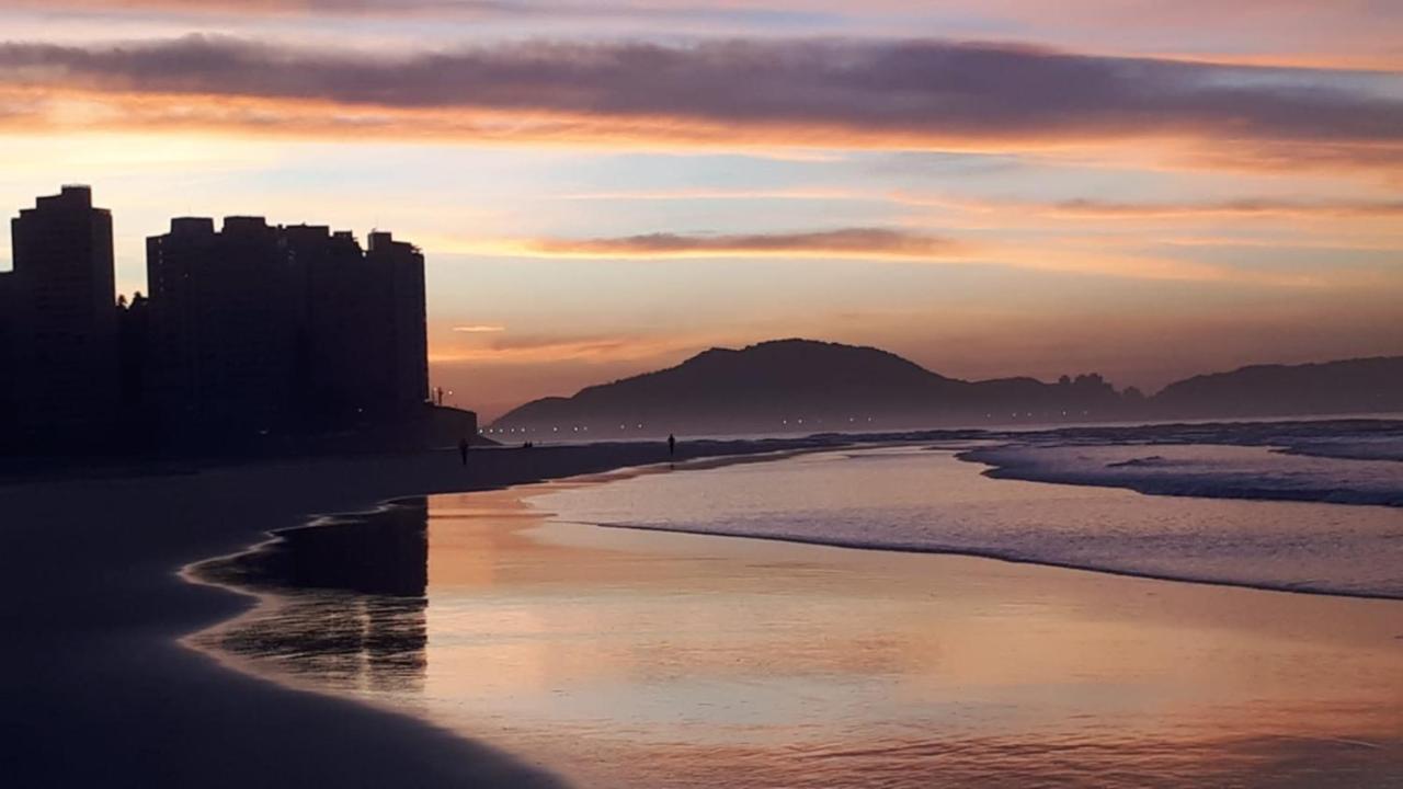 Apartment 814 Pitangueiras - Com Estacionamento Incluido Guaruja